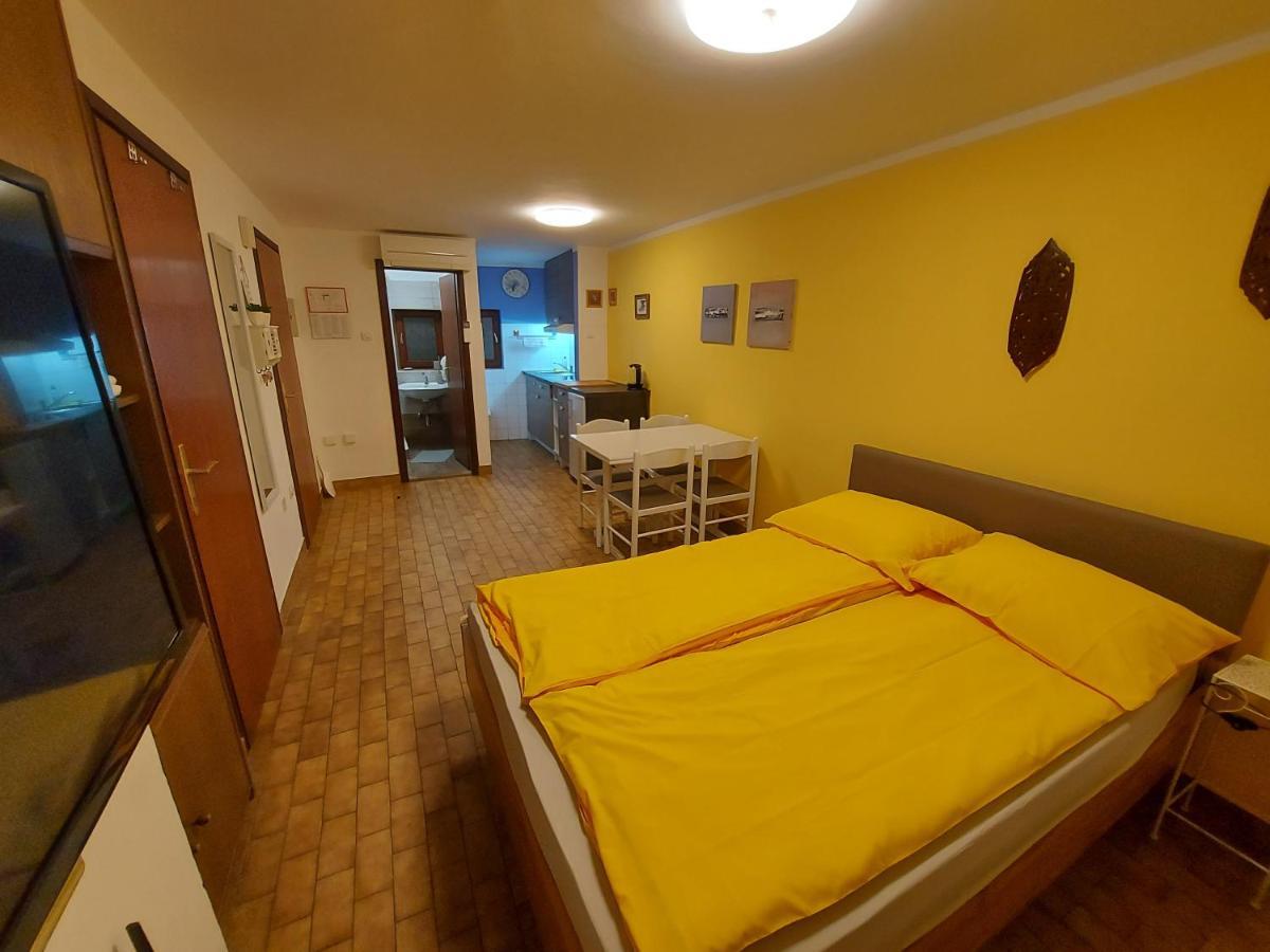 פיראן Terra Apartments מראה חיצוני תמונה