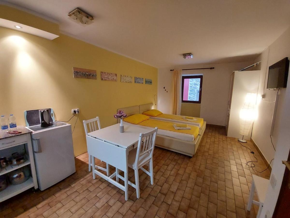 פיראן Terra Apartments מראה חיצוני תמונה